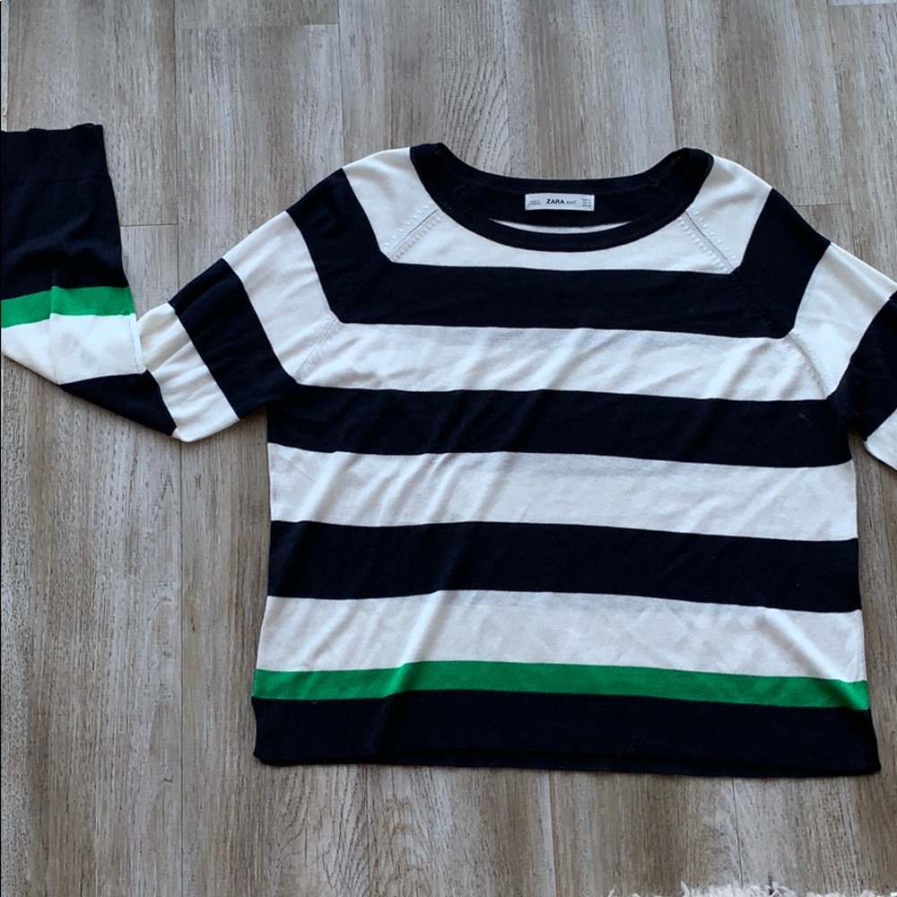ZARA PULLOVER SWEATER